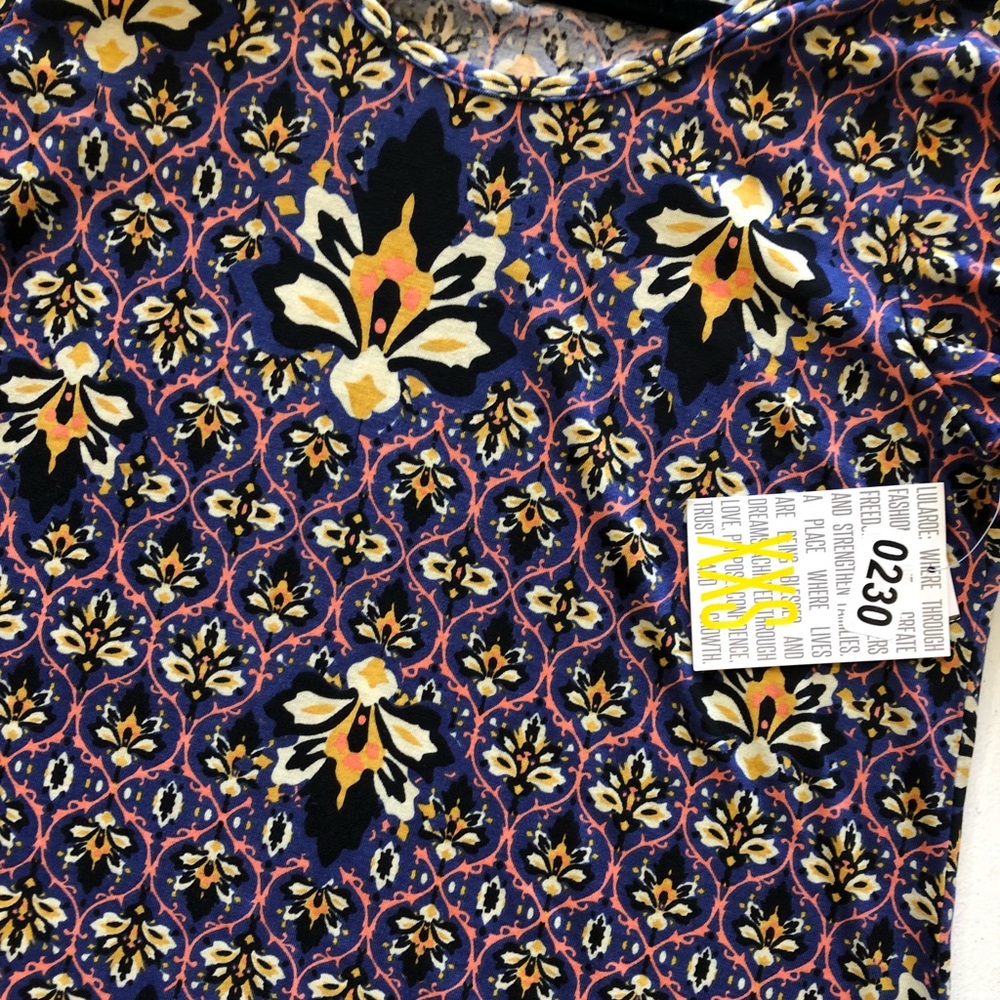 LuLaRoe Classic Tee